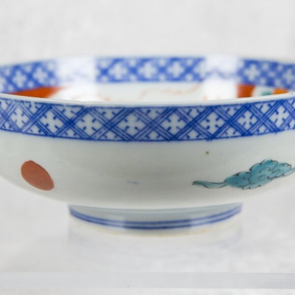 Antique Japanese Meiji Period Porcelain Bowl with Imari Pattern Design - Picture 3 of 11